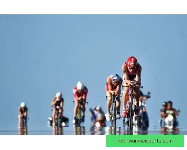 全能挑战：铁人三项邀请赛的极限竞技