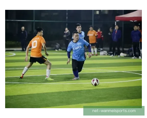 足球公开赛中的精彩瞬间